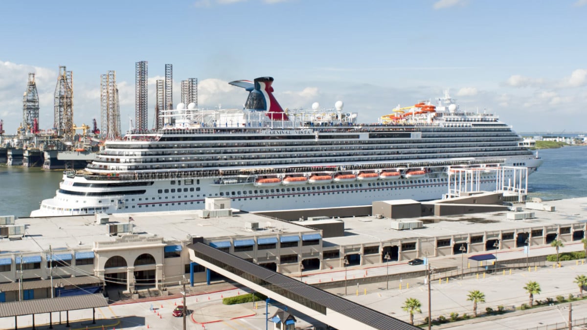 Carnival Vista Cruise Ship in Galveston