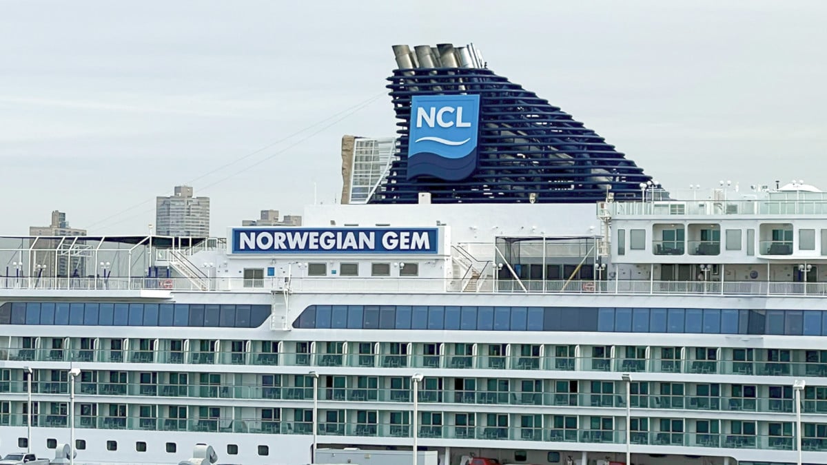 Norwegian Gem Cruise Ship